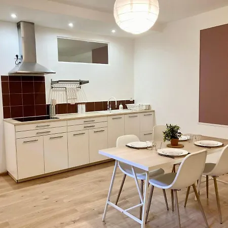 Apartment Les Halles 1 - - Spacieux - Moderne Mont-de-Marsan